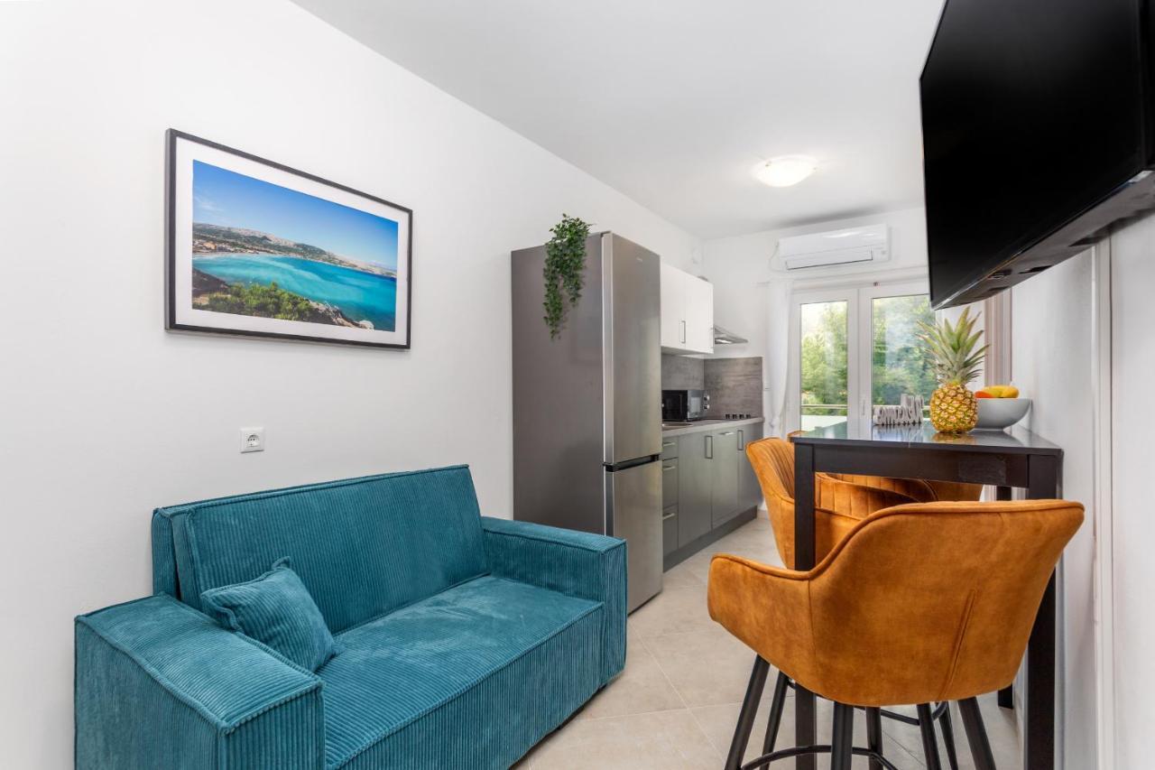 Divine Apartments باشْكا المظهر الخارجي الصورة
