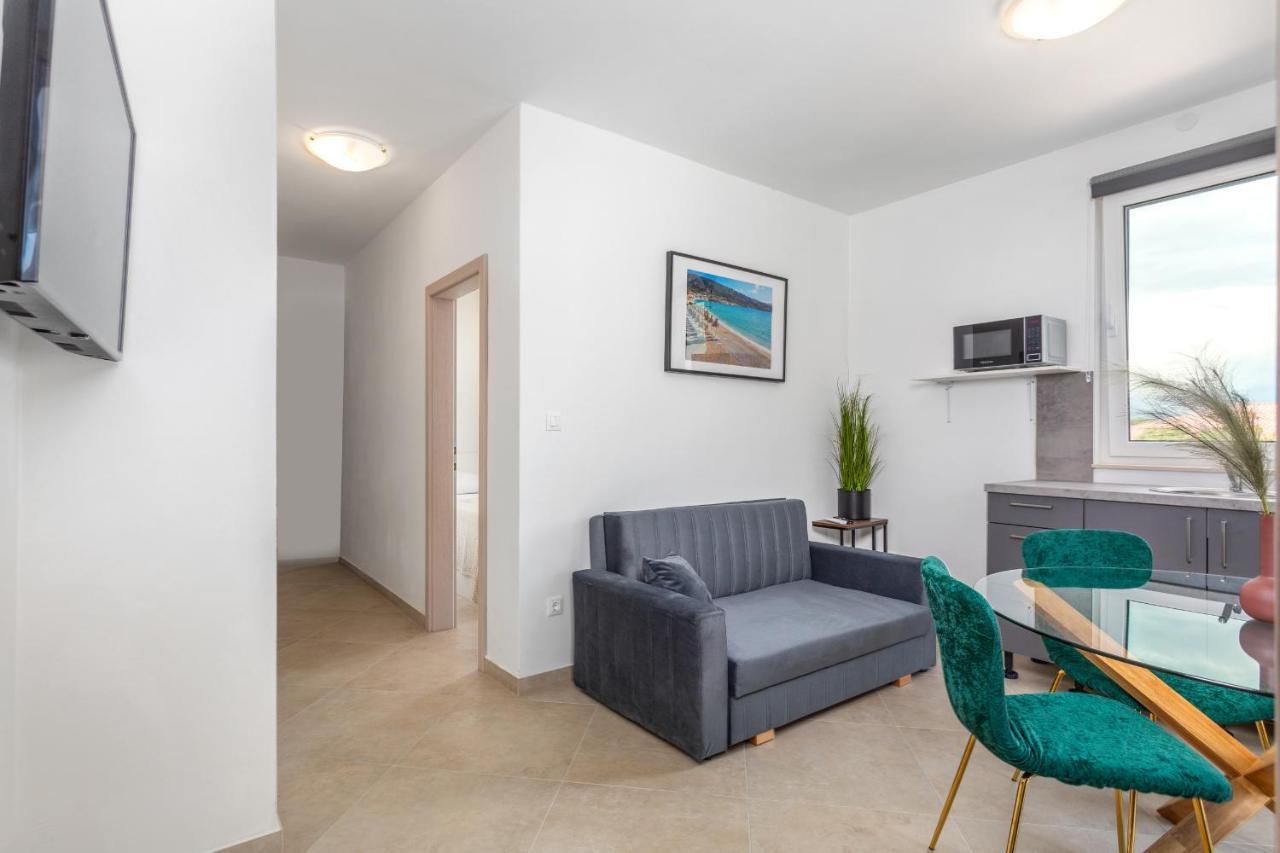 Divine Apartments باشْكا المظهر الخارجي الصورة