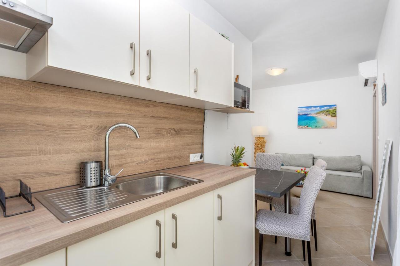 Divine Apartments باشْكا المظهر الخارجي الصورة