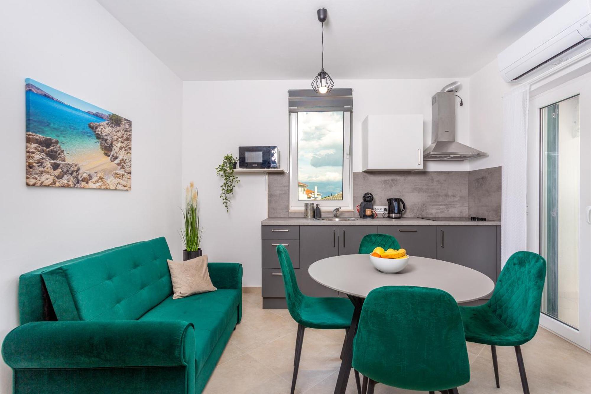 Divine Apartments باشْكا المظهر الخارجي الصورة