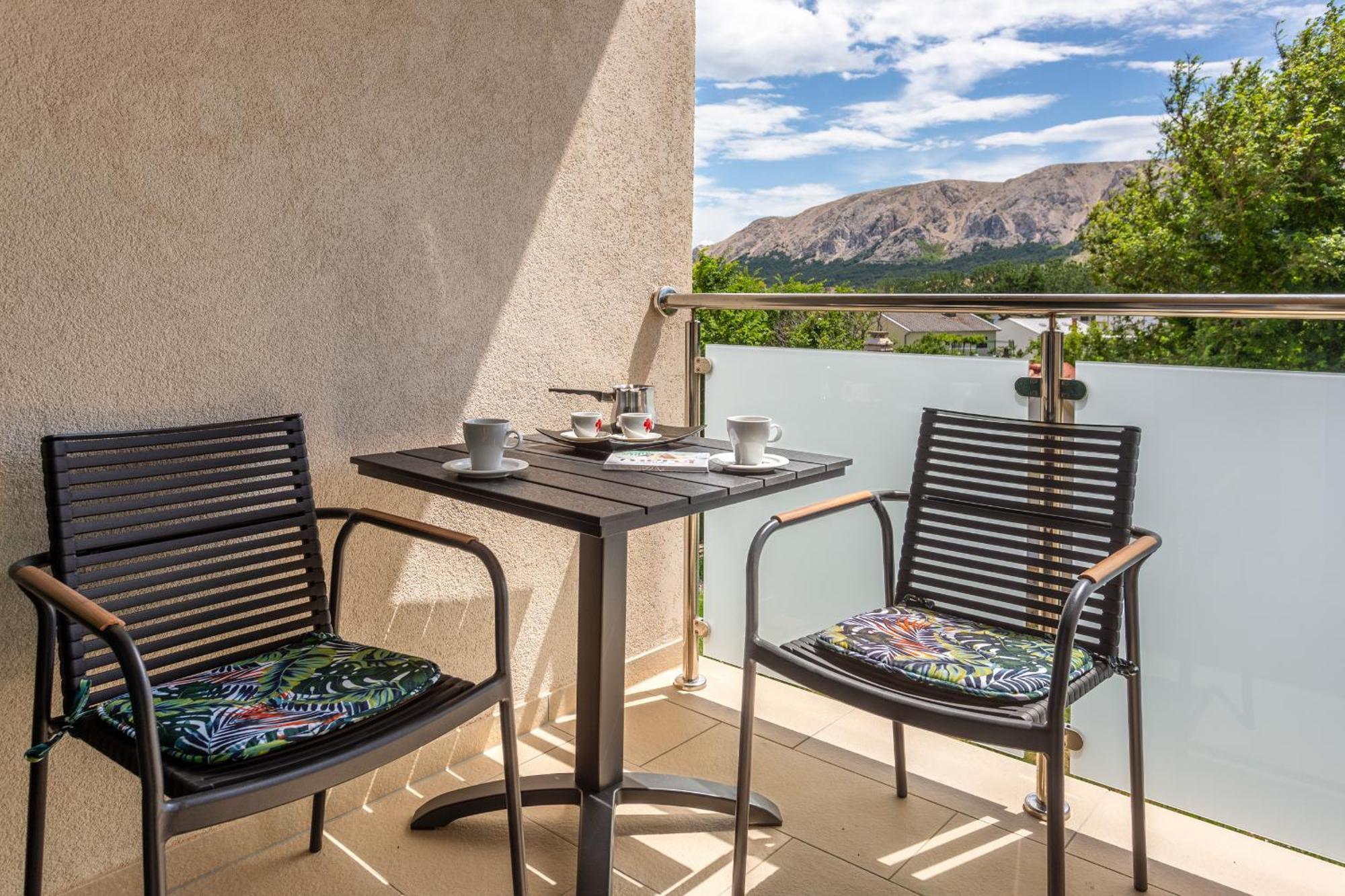 Divine Apartments باشْكا المظهر الخارجي الصورة